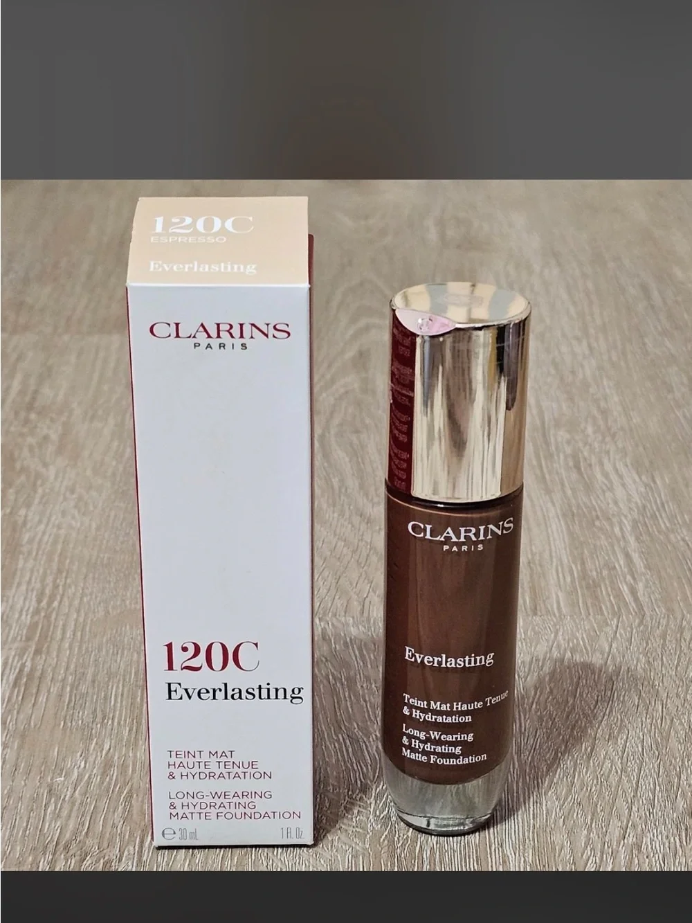 Clarins Skin Illusion Foundation - 120C